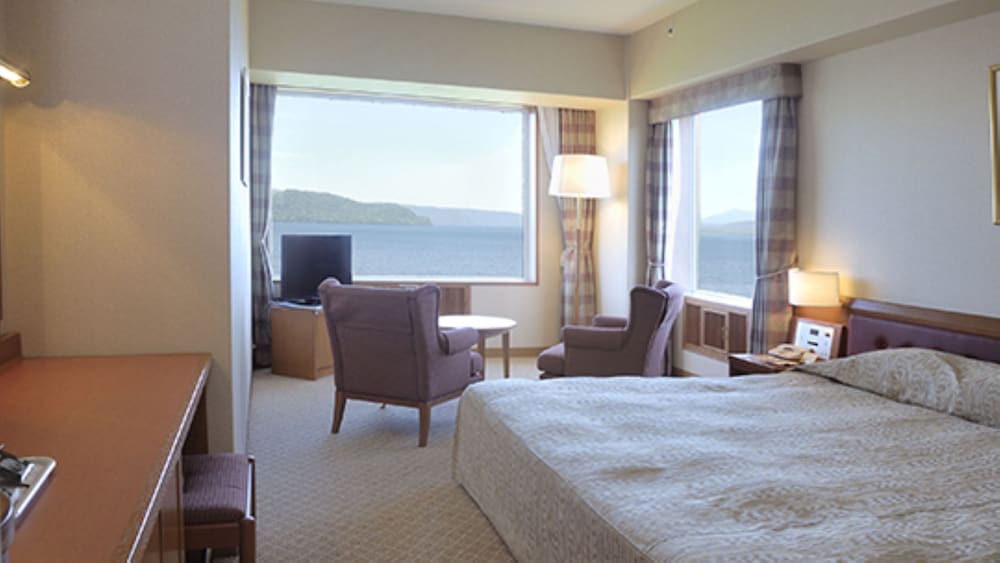 Superior Double Room, Corner - Photo 5