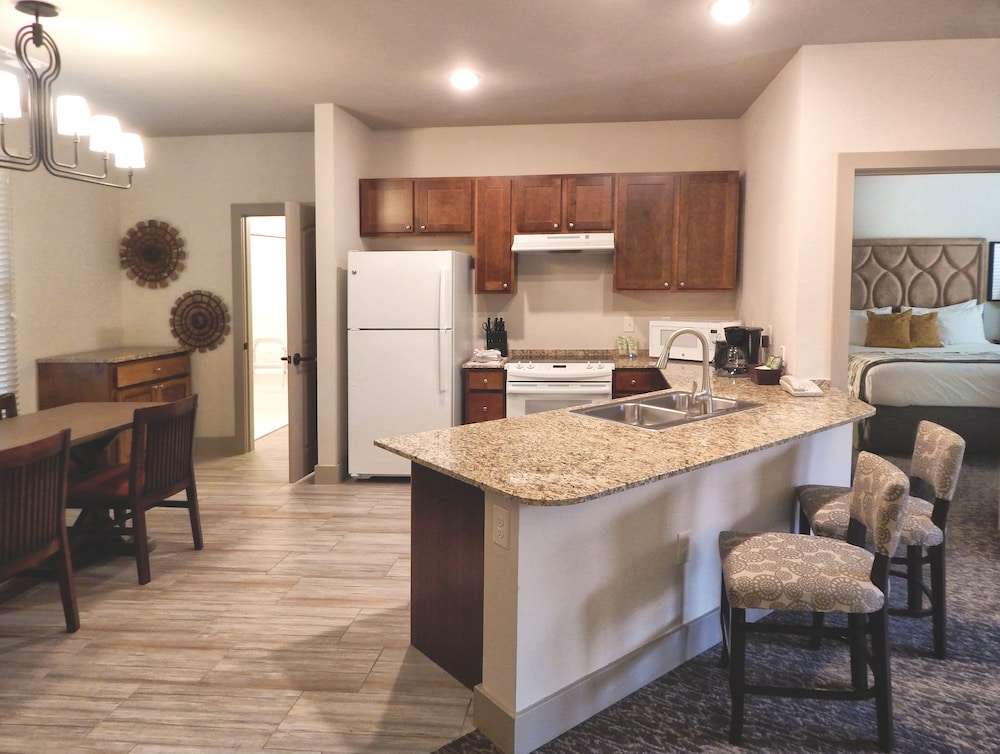 Condo, 1 Bedroom photo 3