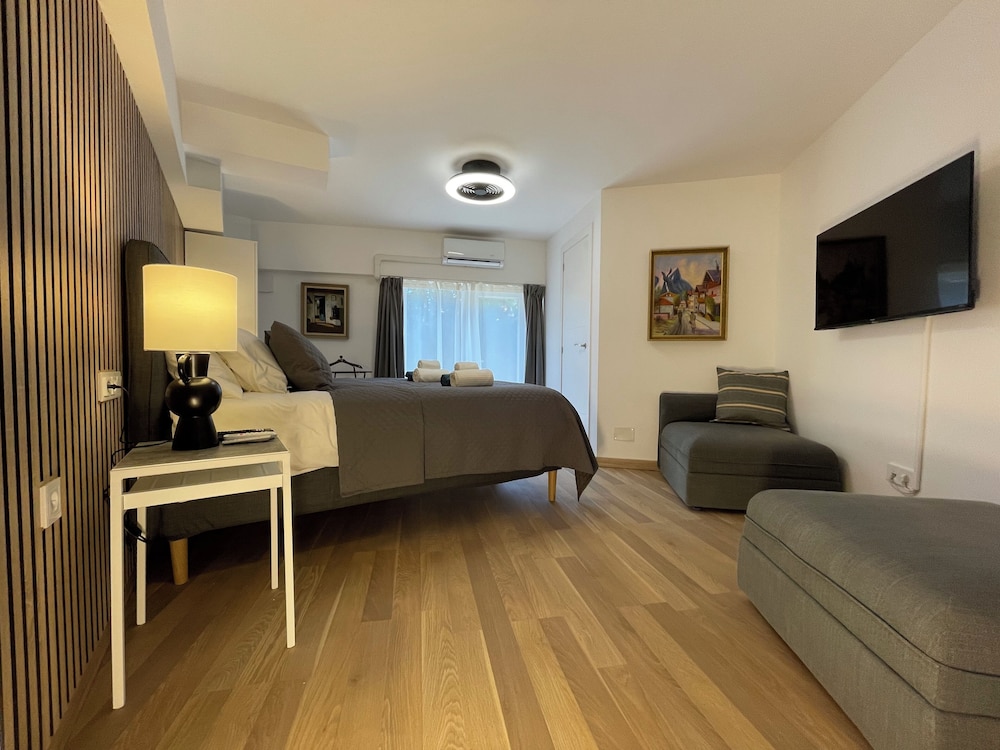 Ira - Habitación Doble Deluxe (2 adultos + 2 niños)