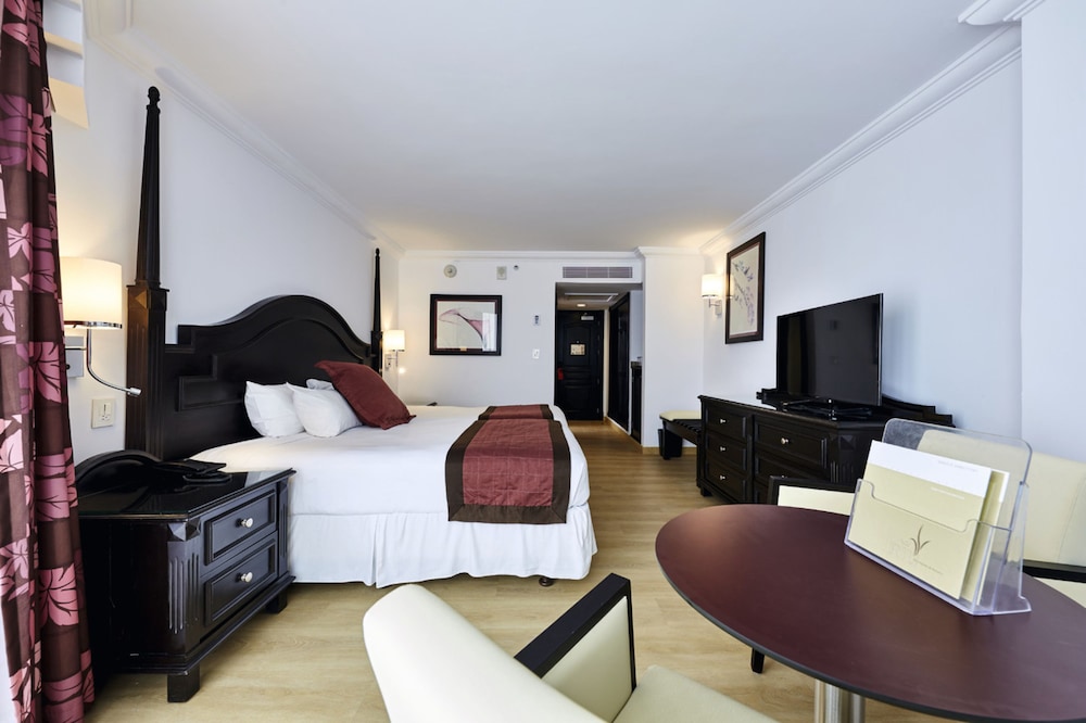 Junior Suite, Ocean View (Superior | C)