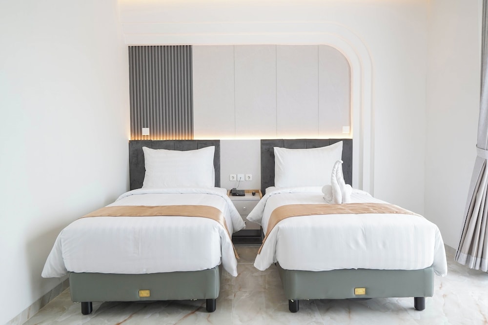 Deluxe Twin Room photo 1