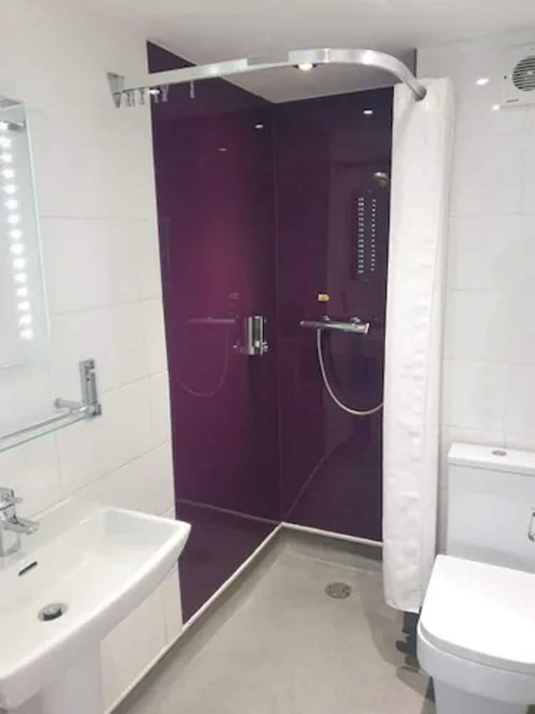 Double Room, River View - Photo 3