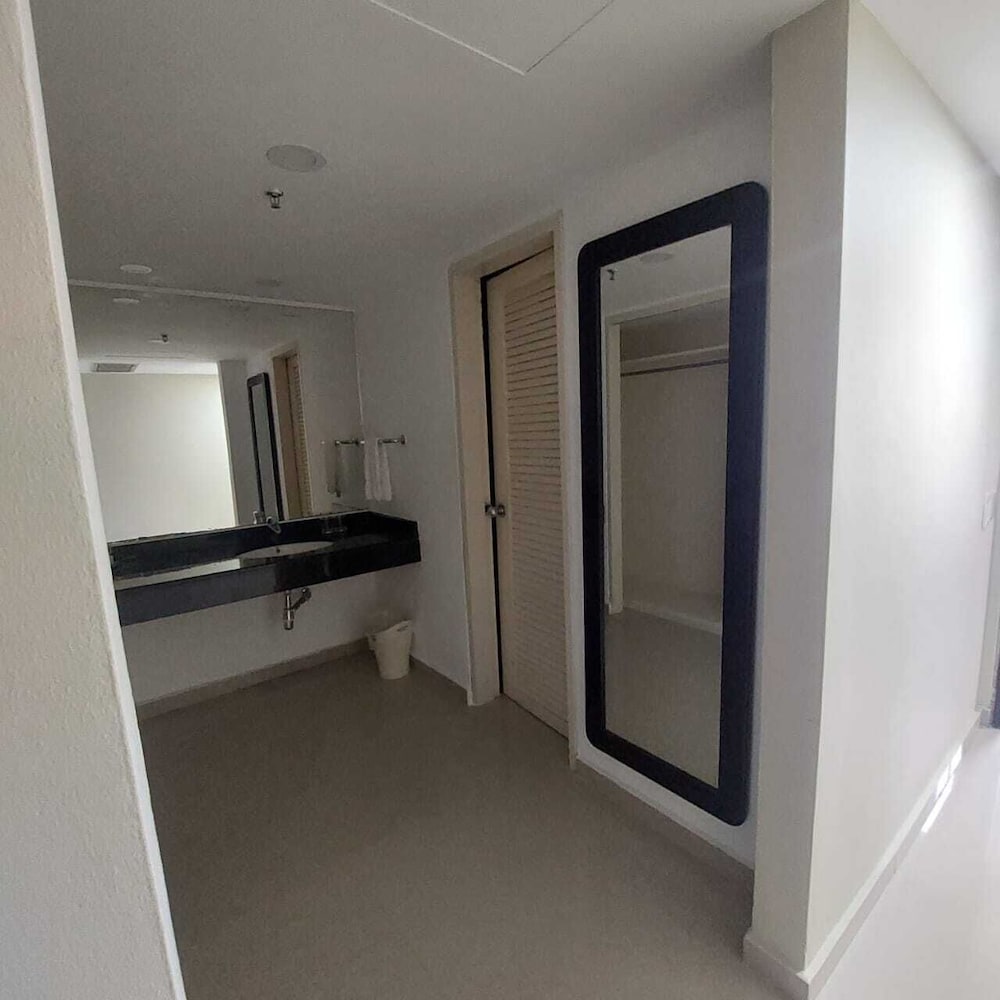 Standard Room, Balcony, Sea View photo 2
