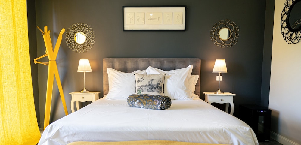 Panoramic Double Room, Private Bathroom, Garden View - Photo 5