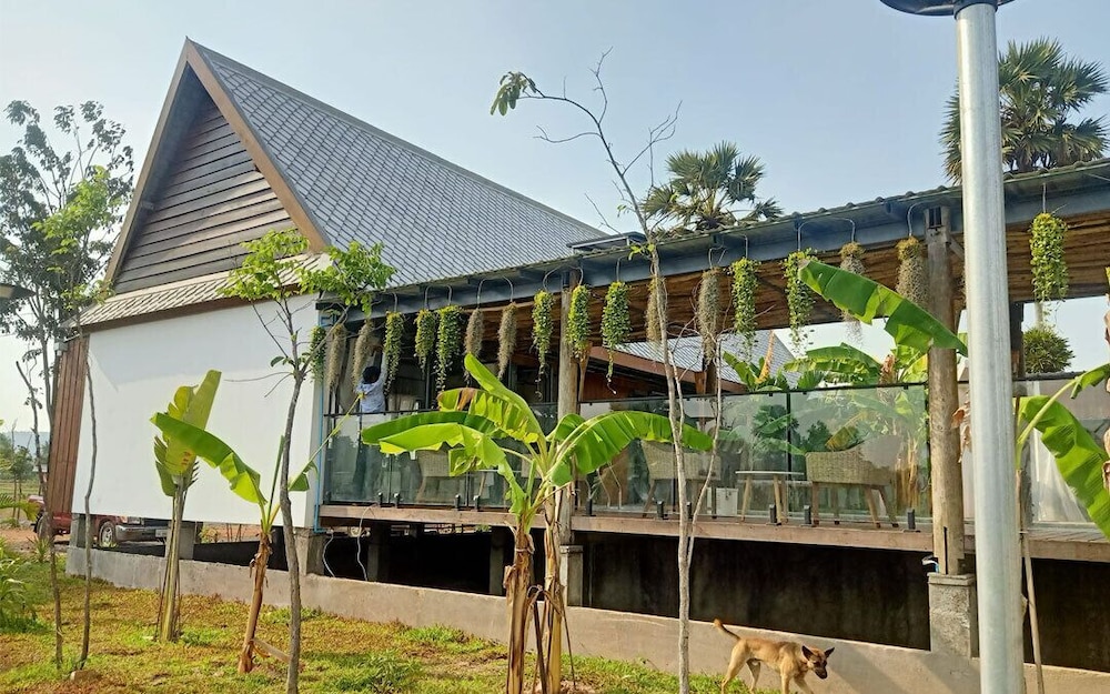 Louver House