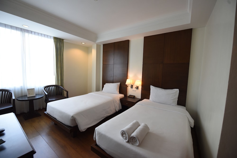 Standard Room, 2 Twin Beds, Accessible, City View photo 1