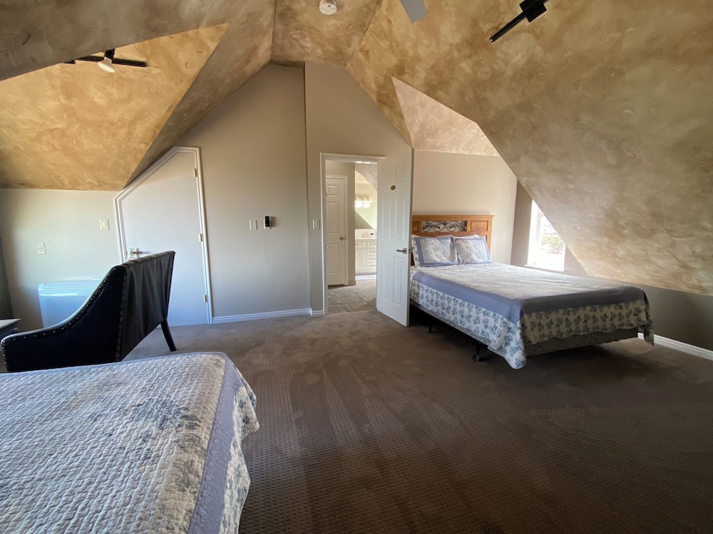 Chamisa - Complete 2 Bedroom Suite photo 3
