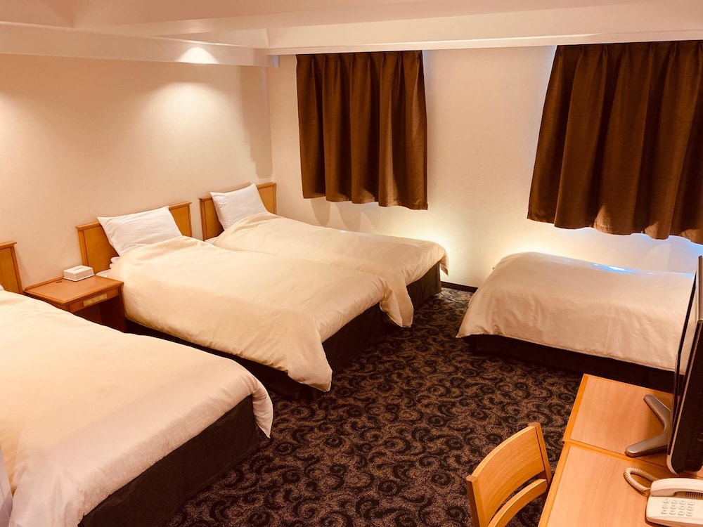 Quadruple Room, Non Smoking - Photo 3