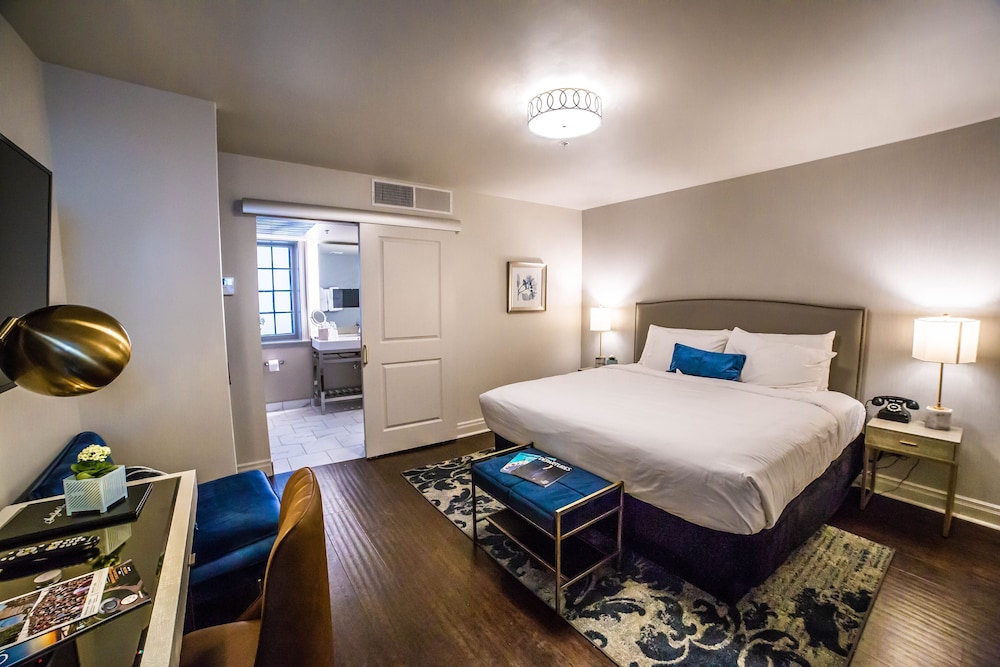 Room, 1 Queen Bed - Photo 2
