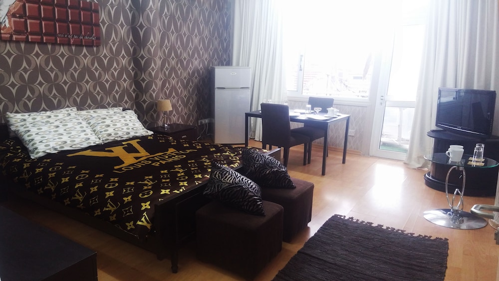 Apartamento, 1 Quarto, Cozinha Pequena