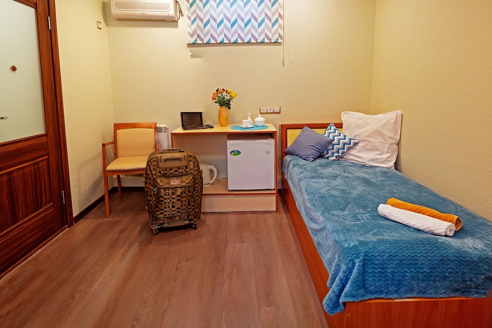 Economy Single Room