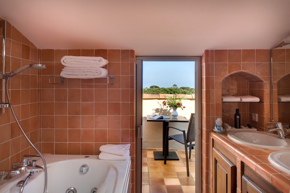 Traditional Room, Terrace, Sea View photo 3
