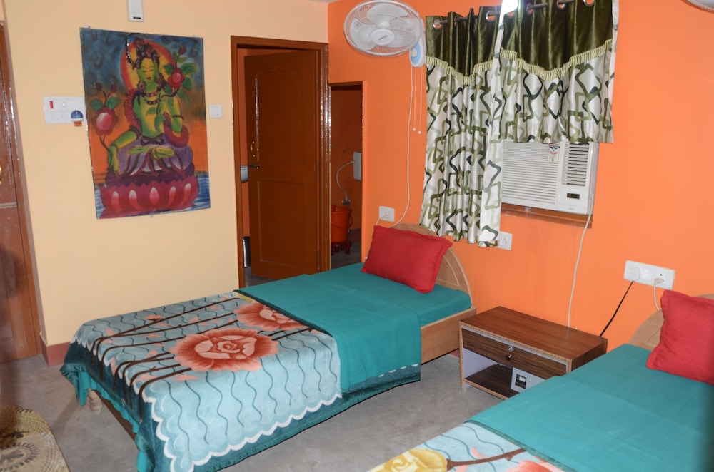 Deluxe Double or Twin Room, 2 Twin Beds, Balcony photo 3