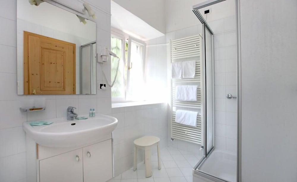 Standard Double or Twin Room, Annex Building photo 1