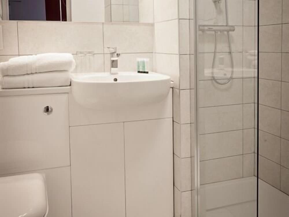 Executive Double Room, Ensuite (Room 11) photo 3