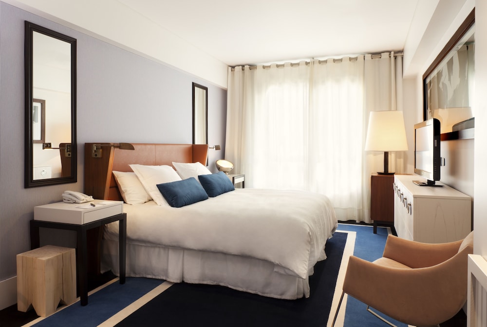 Standard Room, 1 Queen Bed photo 1