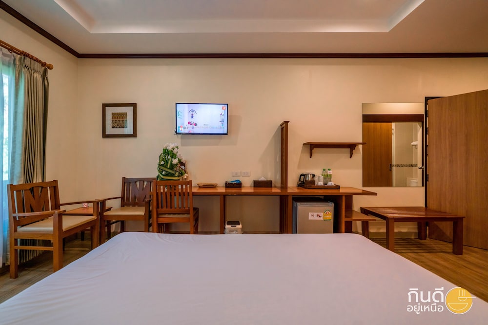 Standard Double or Twin Room, Non Smoking, Garden View - Photo 6