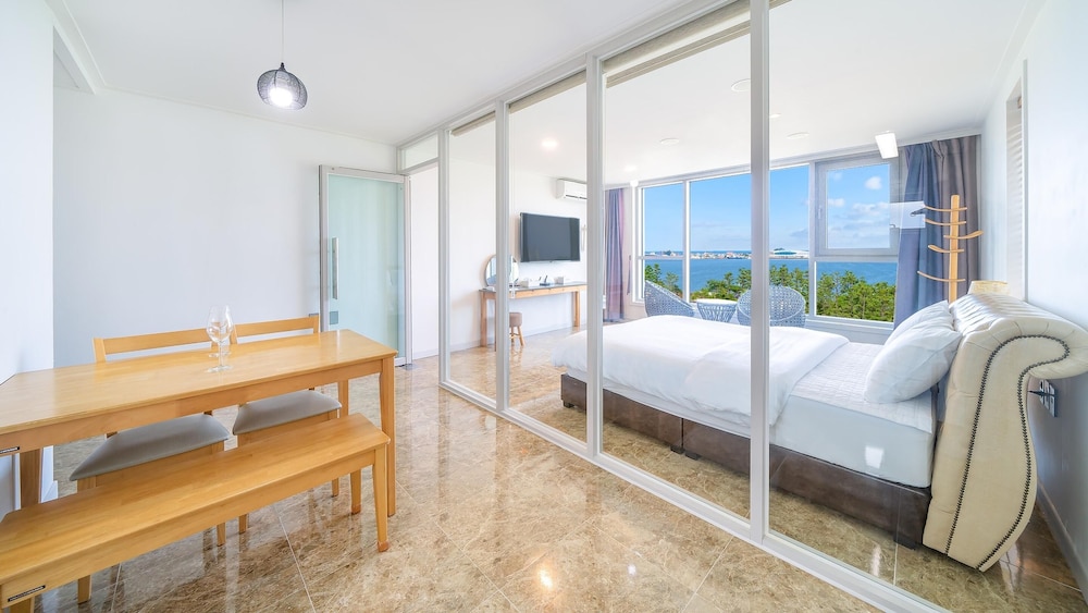 Basic Room, 1 Bedroom (dalbodeule(ocean view)) photo 1
