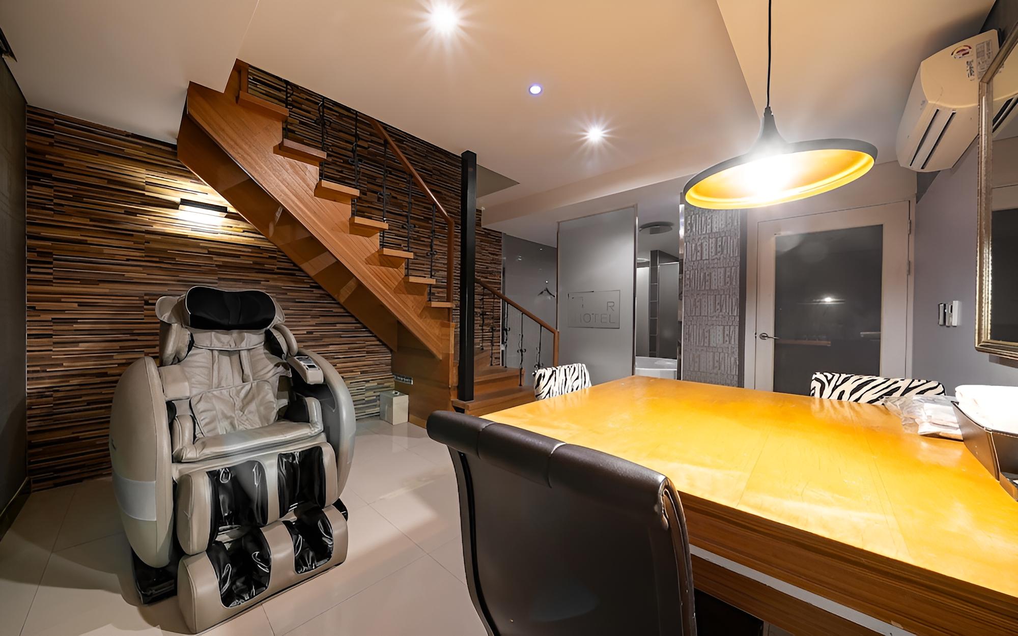 Room (VIP-Duplex) - Photo 9
