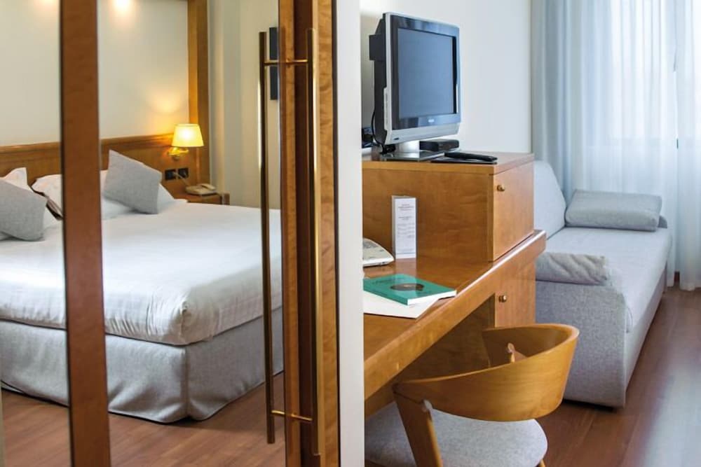 Classic Double or Twin Room photo 3