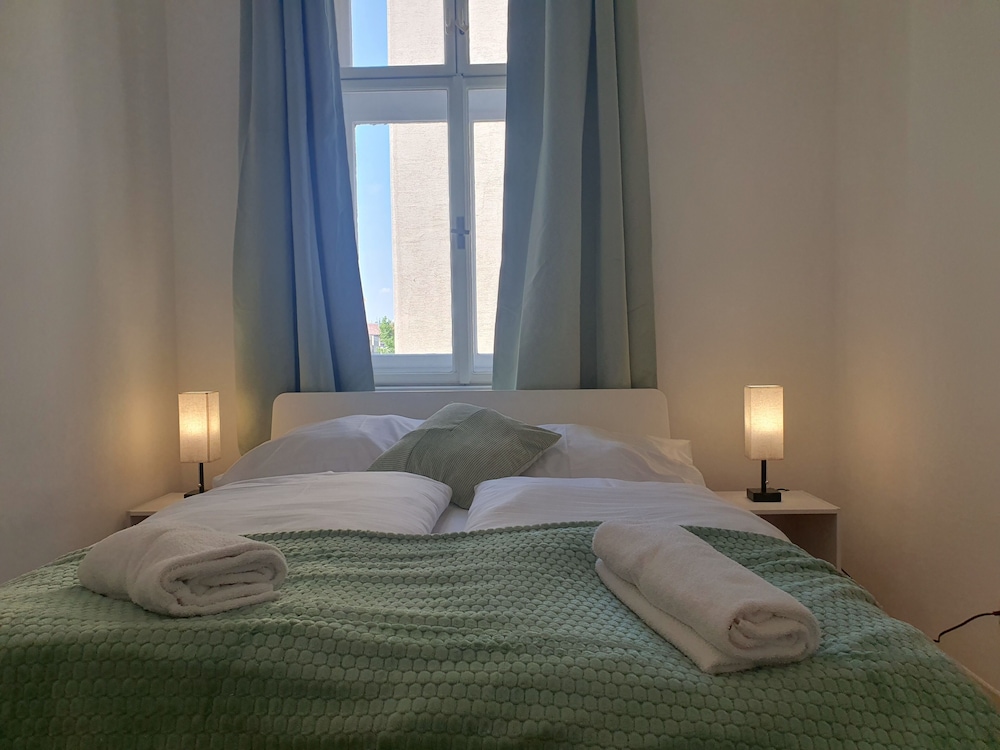 Basic Apartment