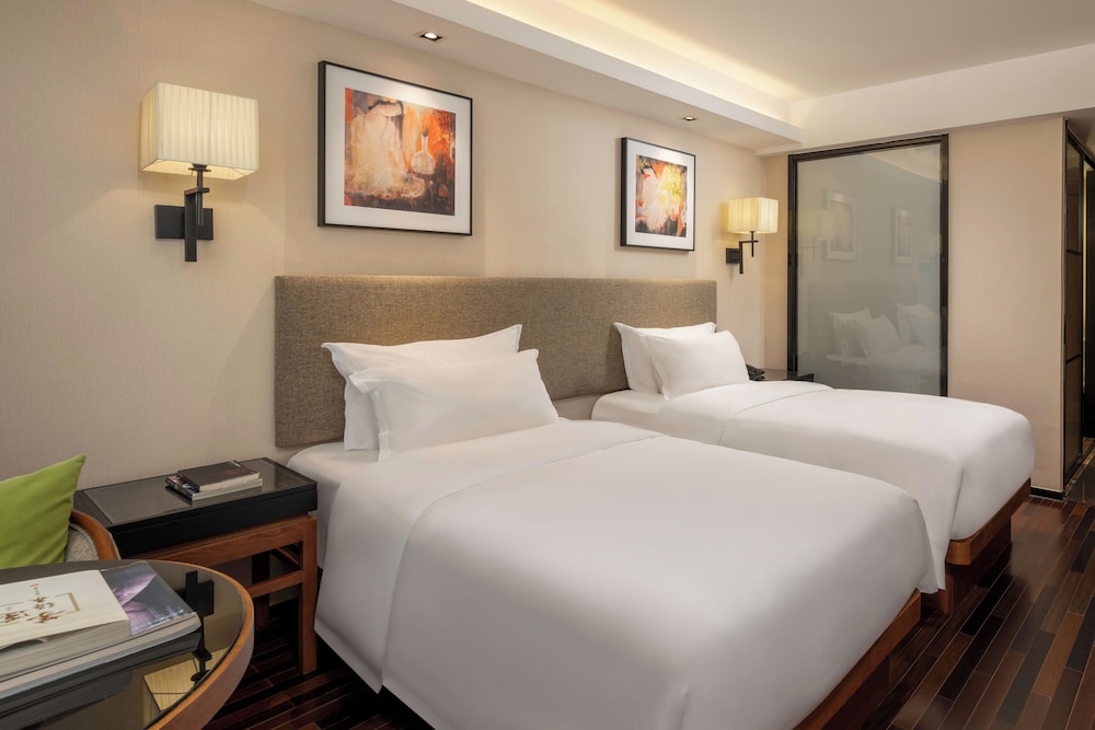 Basic Twin Room