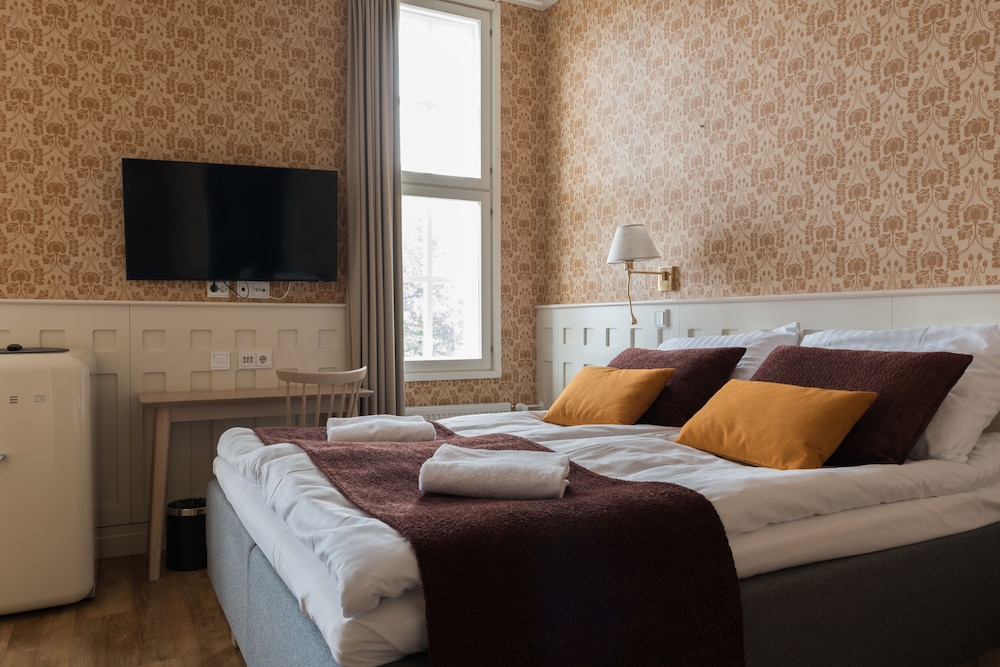Deluxe Double Room, Private Bathroom, Lake View photo 1