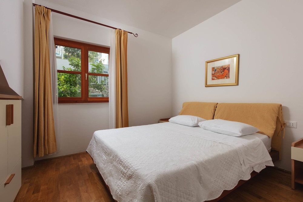 Villa, 4 Bedrooms, Terrace, Sea View photo 1