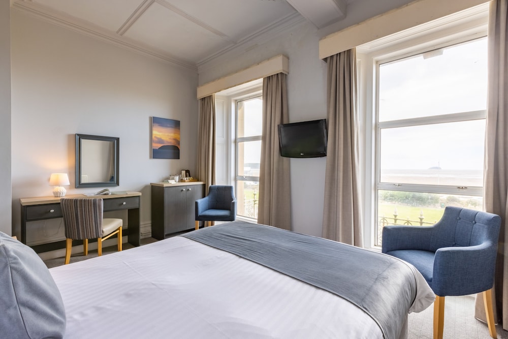 Superior Double Room (with Sea View) photo 3