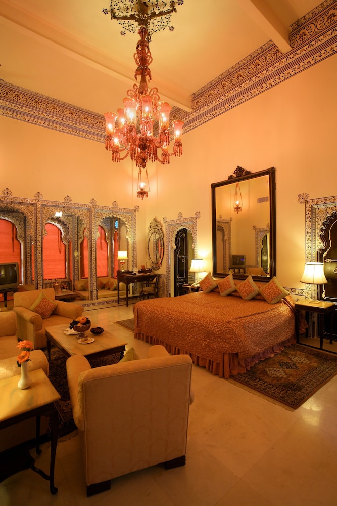Royal Suite Lake View - Photo 1