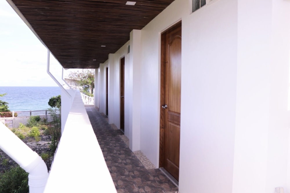 Double Room, Balcony, Pool View photo 2
