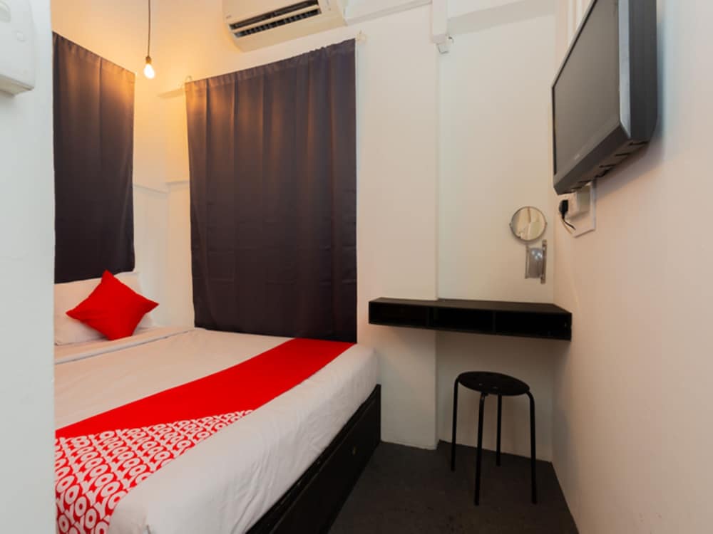 Deluxe Single Room photo 3