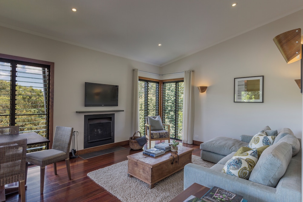 One Bedroom Luxury Forest Villa - Photo 5