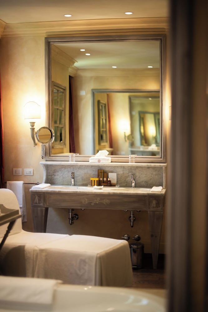 Superior Suite photo 3