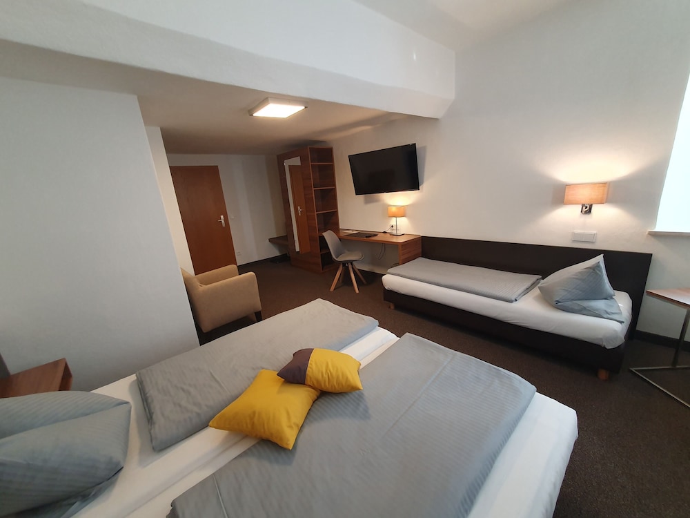 Triple Room photo 2