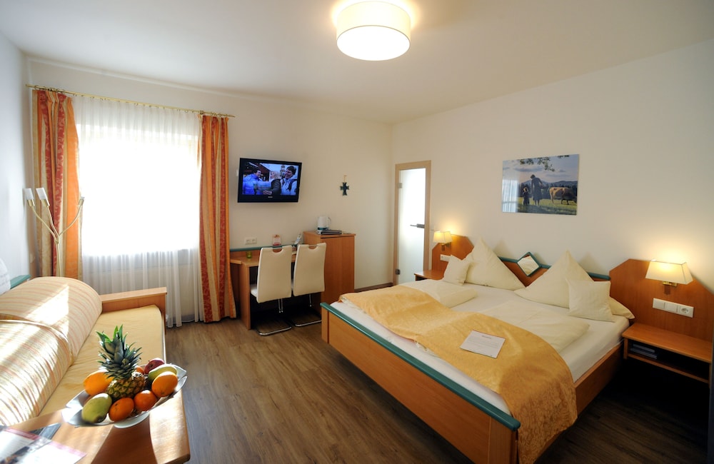 Comfort Triple Room photo 2