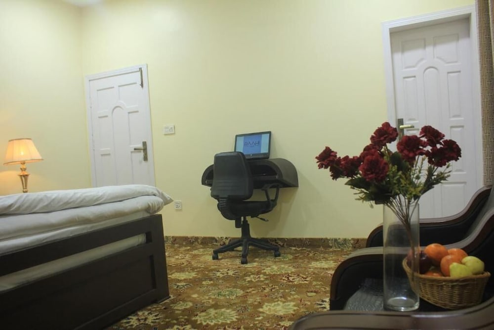 Deluxe Double or Twin Room - Photo 6