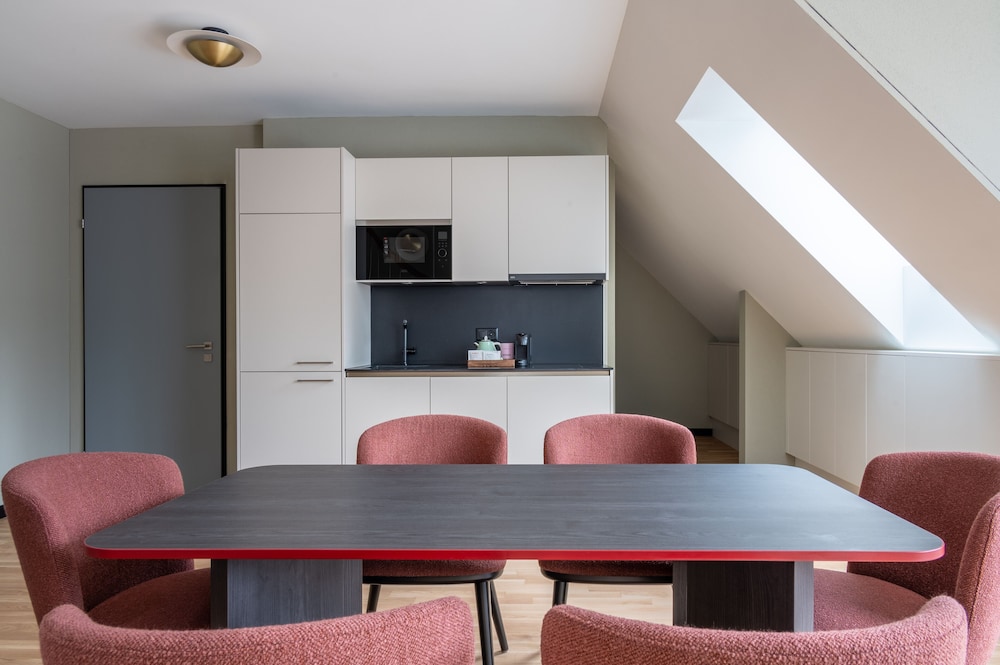 XL Studio, Kitchen, 2 Sofa Beds, Duplex
