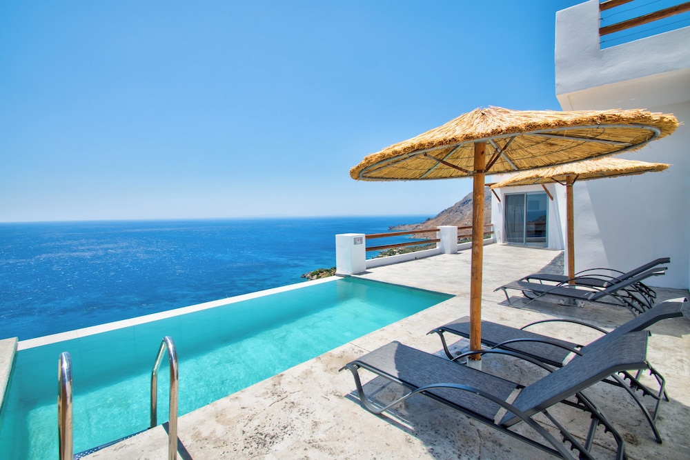 Villa, 2 Bedrooms, Private Pool, Sea View photo 3