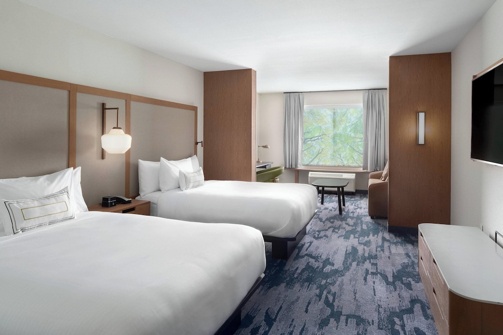 Room, Multiple Beds