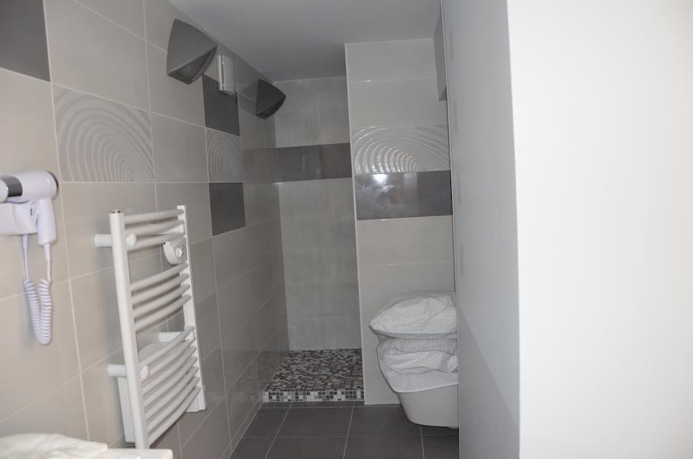 Double or Twin Room photo 2