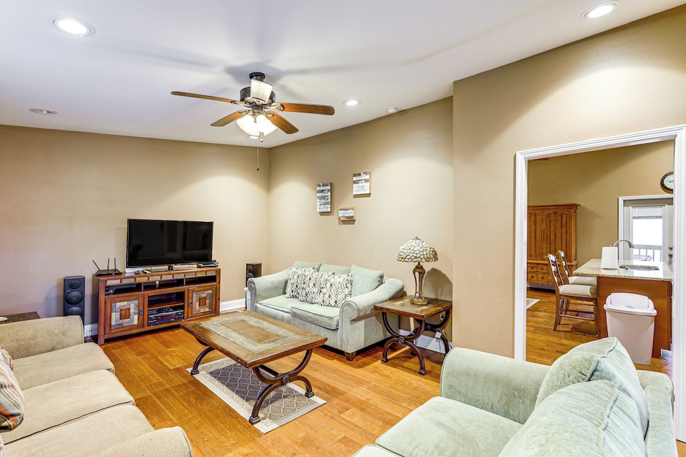House (2 Bedrooms) photo 3
