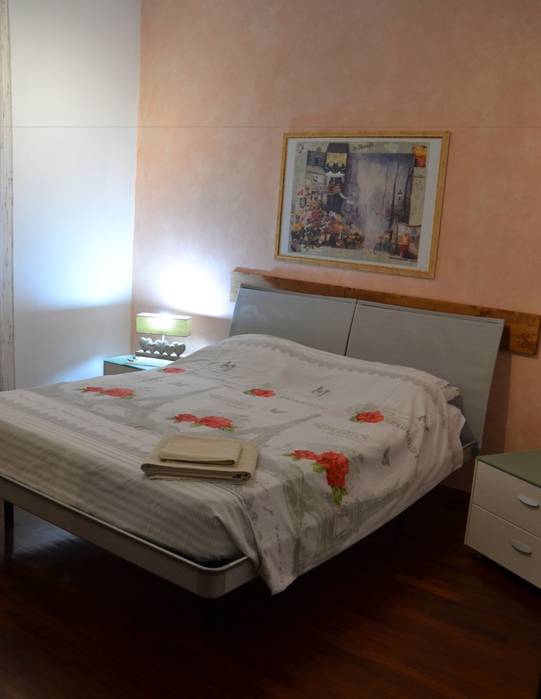 Double Room, Private Bathroom (external) photo 2