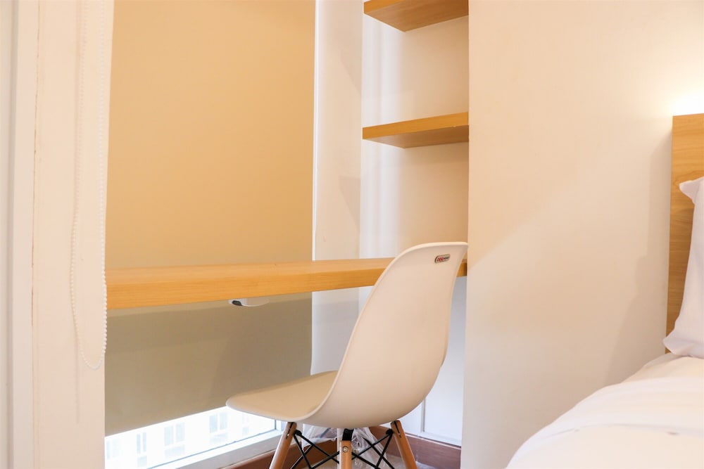Apartment photo 2