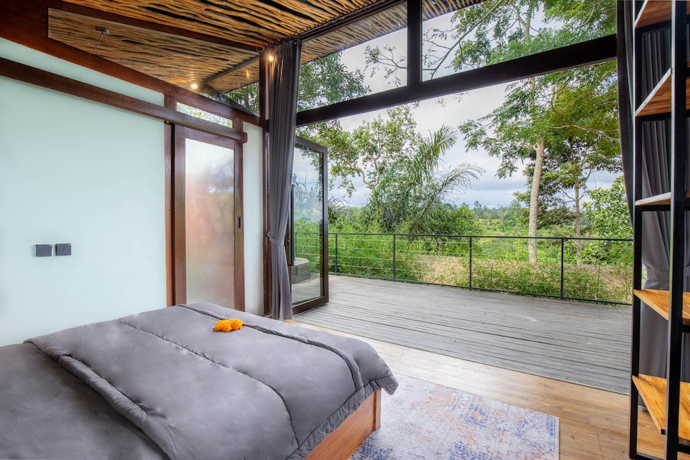 Standard Cottage, Valley View photo 1