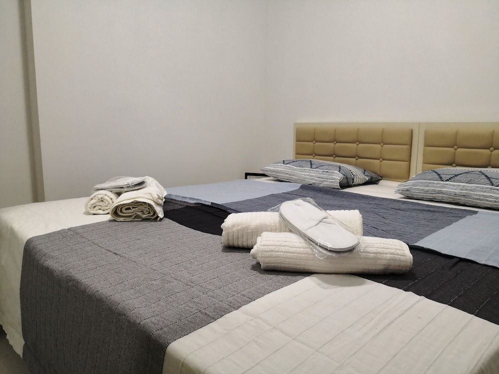 Apartment (4)