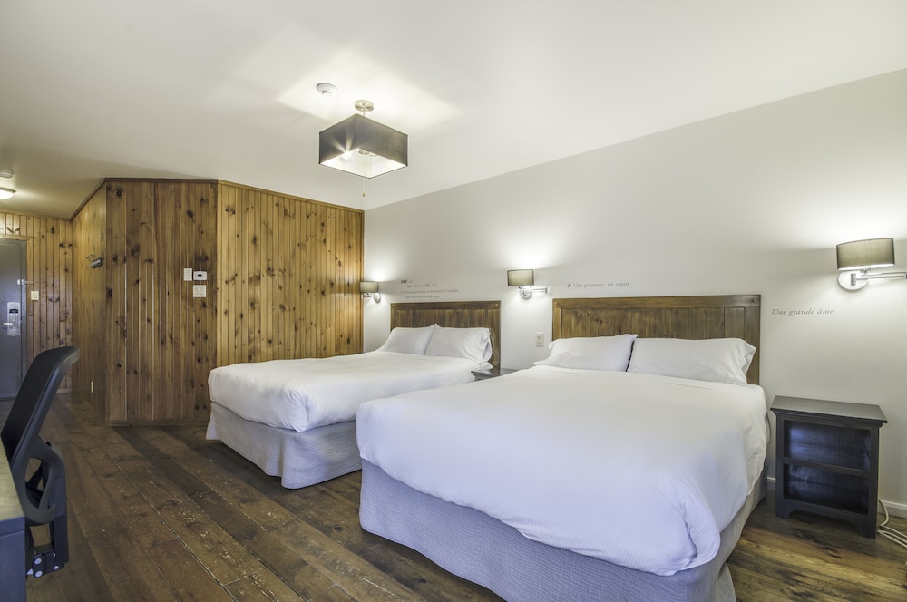Room with 2 double beds, Lake Side photo 2