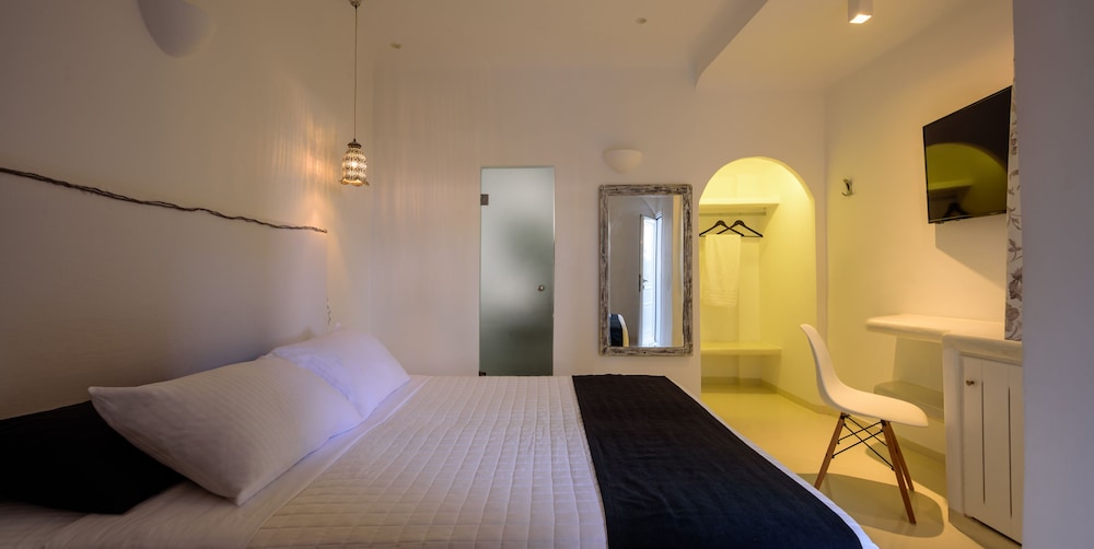 Superior Double Room - Photo 1