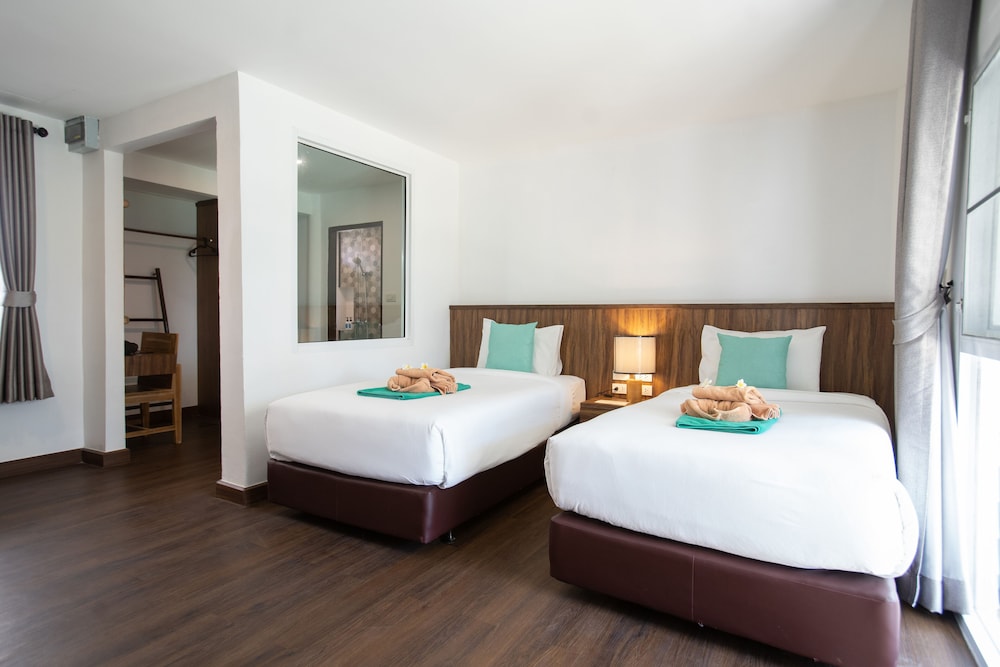 Superior Room, Garden View photo 2