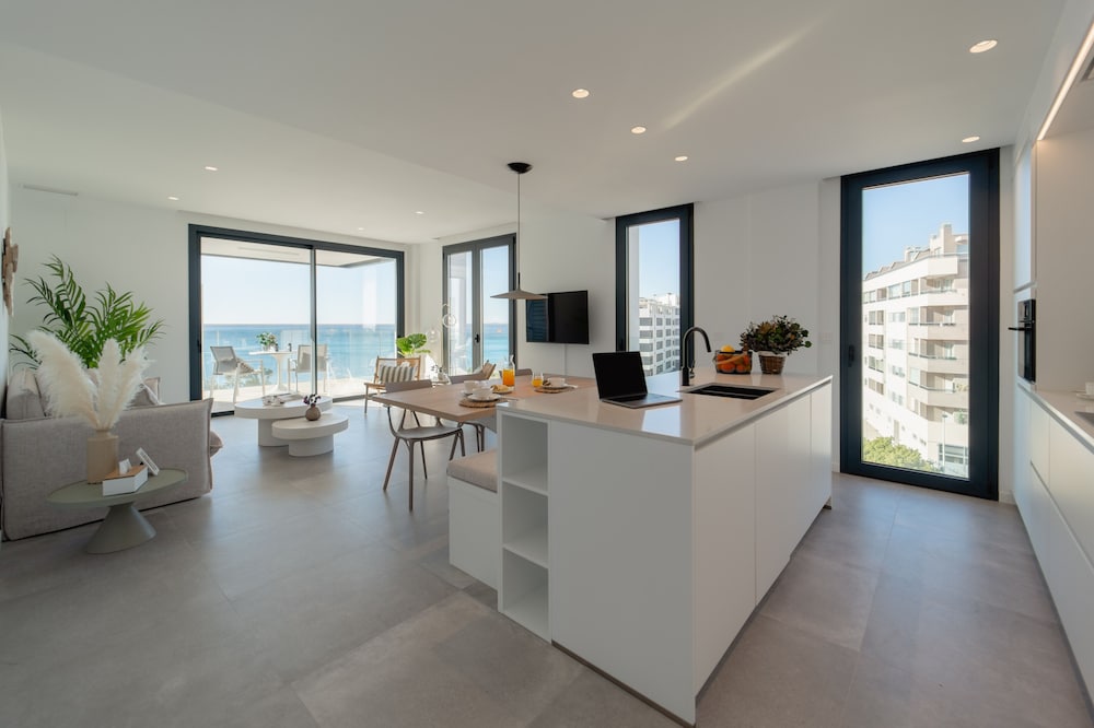 Apartamento Premium, 2 Habitaciones, Terraza, Vista al Mar